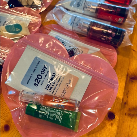 🎥 LIVE SHOW 02/19 LISTINGS 🤍🩵💙 - Picture 5 of 14